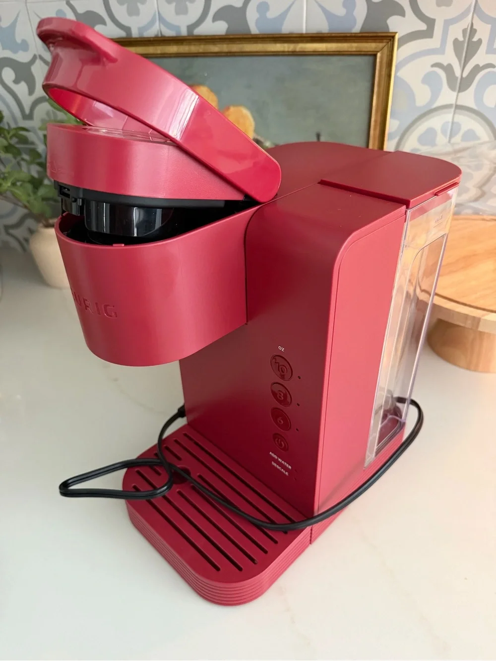 Keurig Express Essentials Single-Serve Coffee Maker – Red